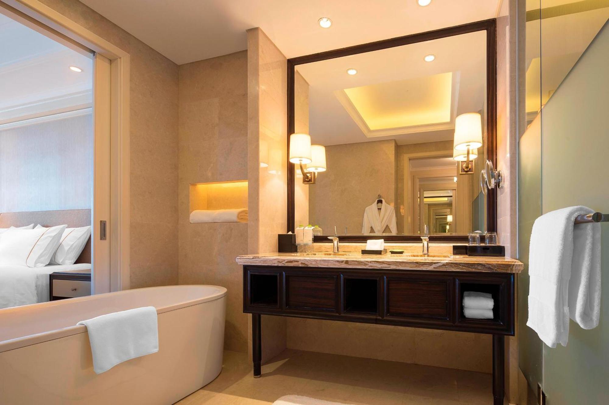 The Westin Zhujiajian Resort, Zhoushan Exterior photo